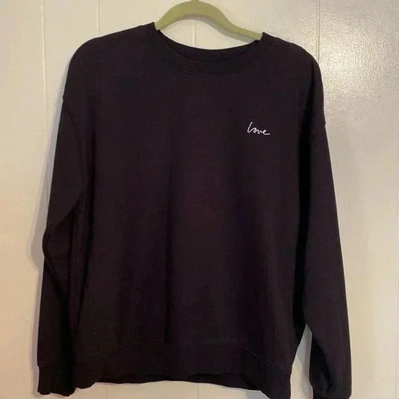 Divided H&M Woman’s Black Sweatshirt With Love on The Front.  Size Large. - Picture 1 of 8